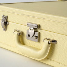 Load image into Gallery viewer, Oil