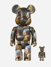 Load image into Gallery viewer, Be@rbrick 100% & 400% Set Johanned Vermeer (Girl With A Pearl Earring)