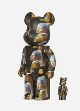 Load image into Gallery viewer, Be@rbrick 100% & 400% Set Johanned Vermeer (Girl With A Pearl Earring)