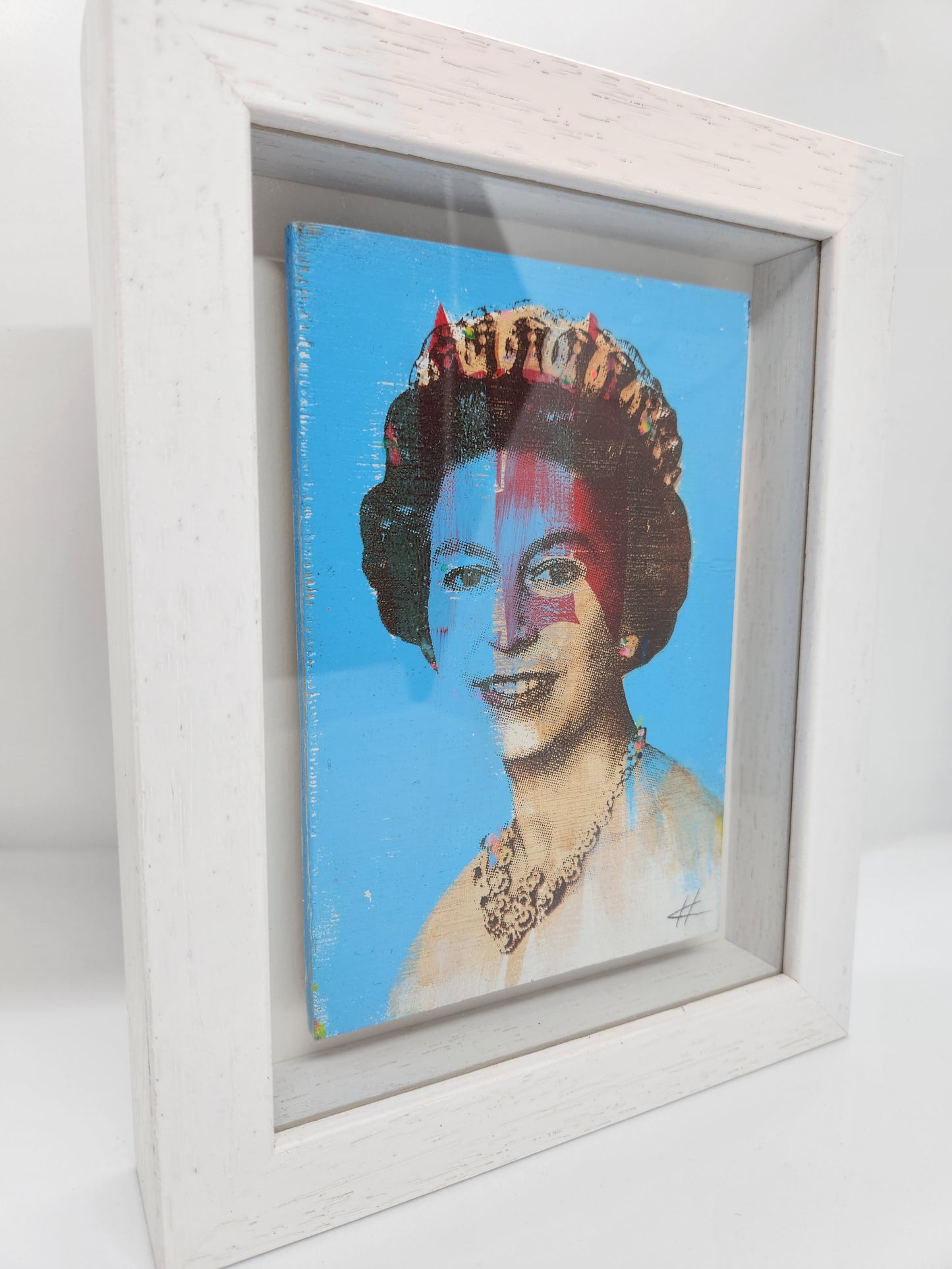 Mini Queen - Version 2 (Framed)