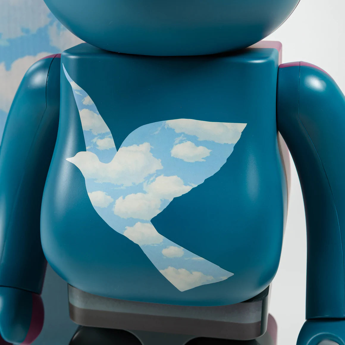 ☆稀有☆BE@RBRICK René Magritte 1000% Be@rbrick René Magritte 1000% – Gallery OZ