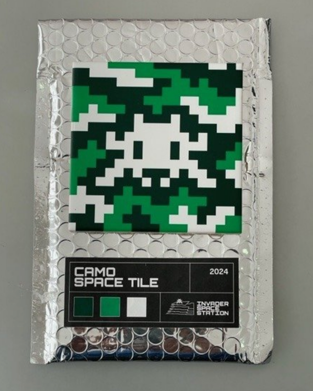 Camo Space Tile (Green and White)