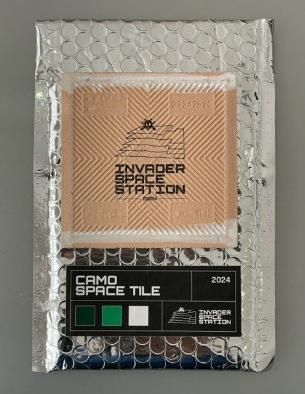 Camo Space Tile (Green and White)