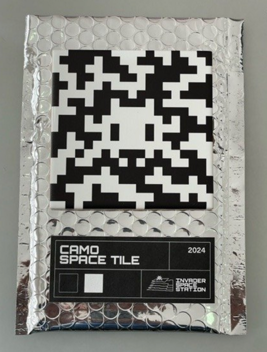 Camo Space Tile (Black and White)
