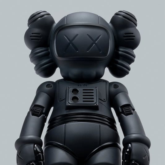 HOLIDAY HANGZHOU - Figure (Black)