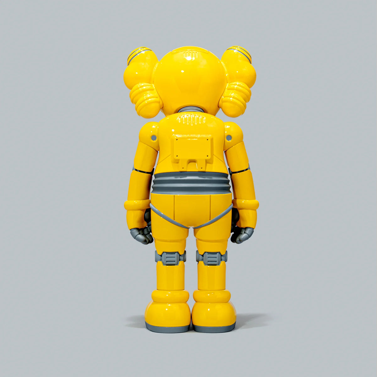 HOLIDAY HANGZHOU - Figure (Yellow)