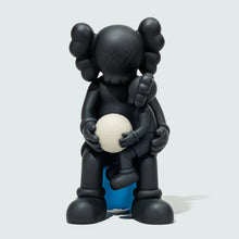 Load image into Gallery viewer, HOLIDAY THAILAND - Figure (Black)
