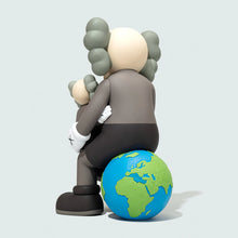 Load image into Gallery viewer, HOLIDAY THAILAND - Figure (Brown)

