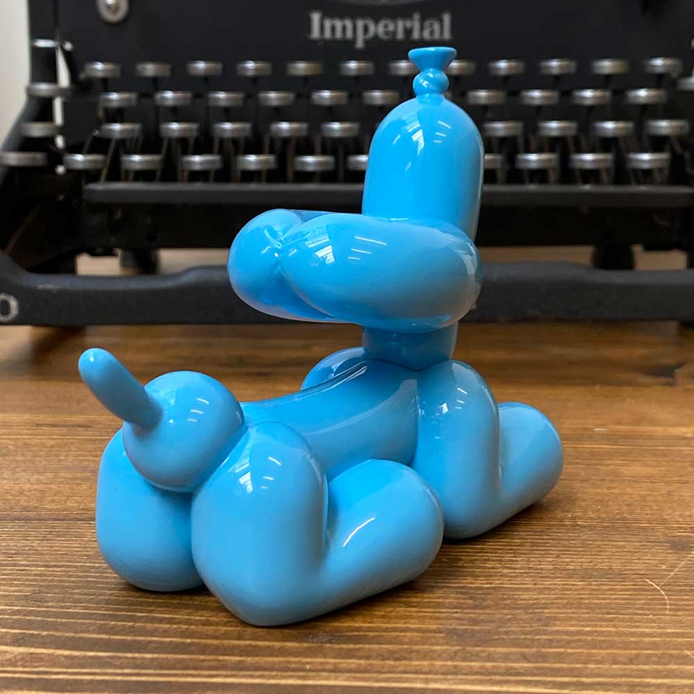 Howling Balloon Dog Blue