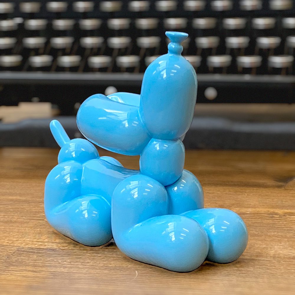 Howling Balloon Dog Blue