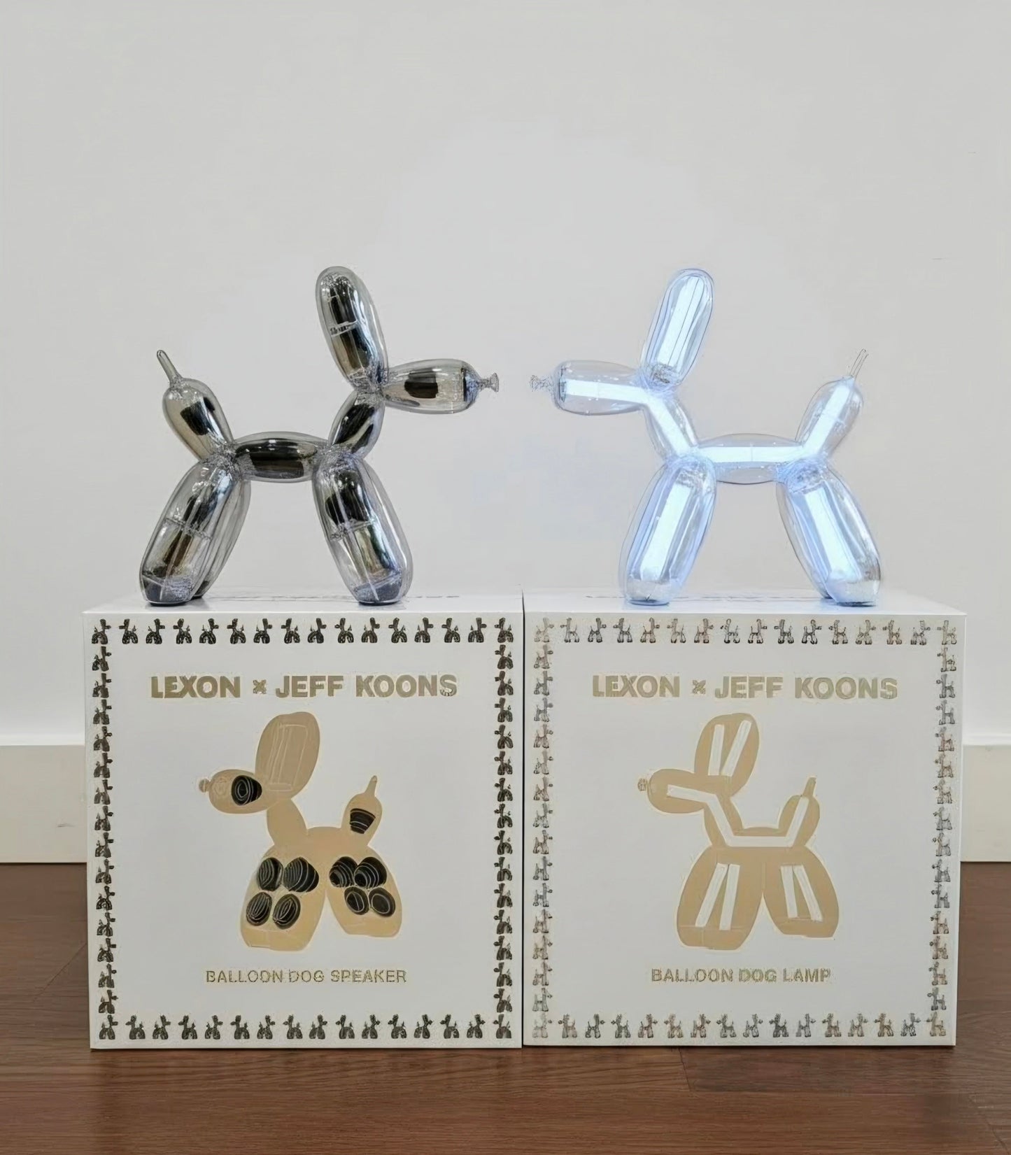 SET Balloon Dog Lamp + Speaker by Jeff Koons x Lexon