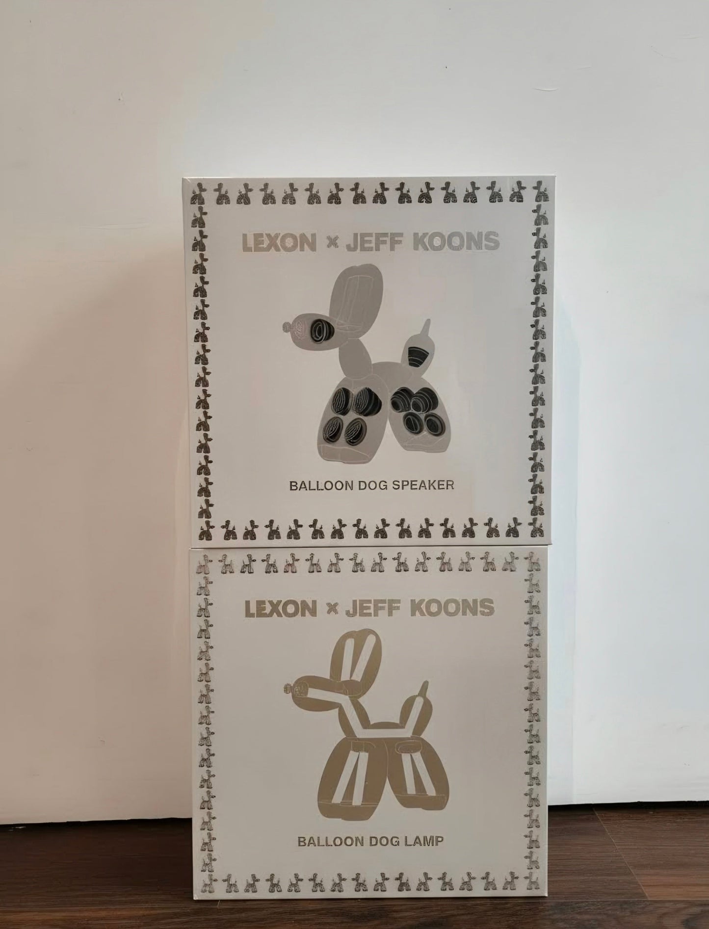 SET Balloon Dog Lamp + Speaker by Jeff Koons x Lexon