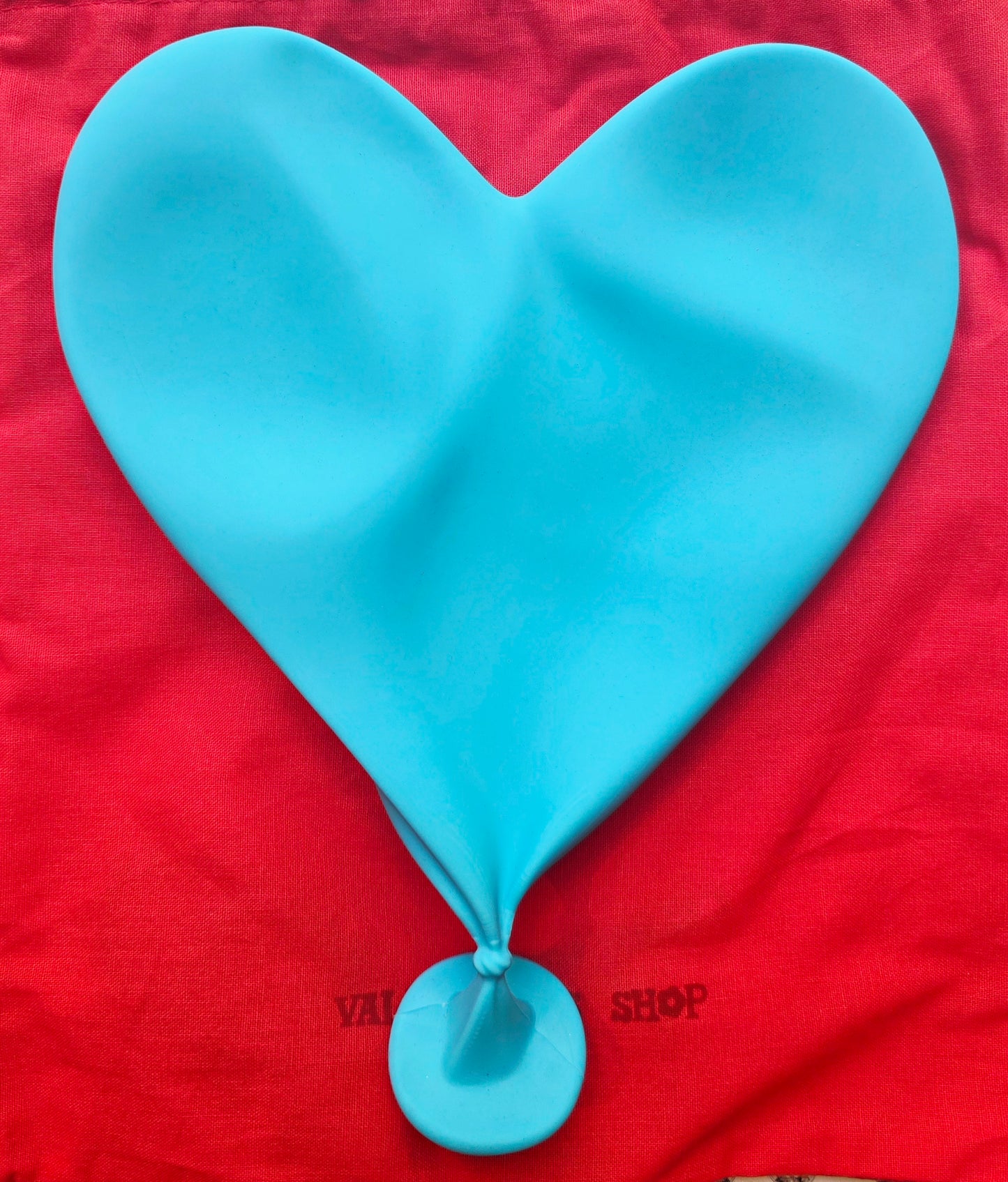 Deflated Heart Balloon Sculpture (Blue)