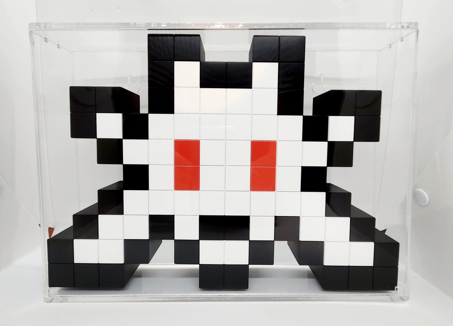 Custom Made Acrylic Display Case for 3D Little Big Space