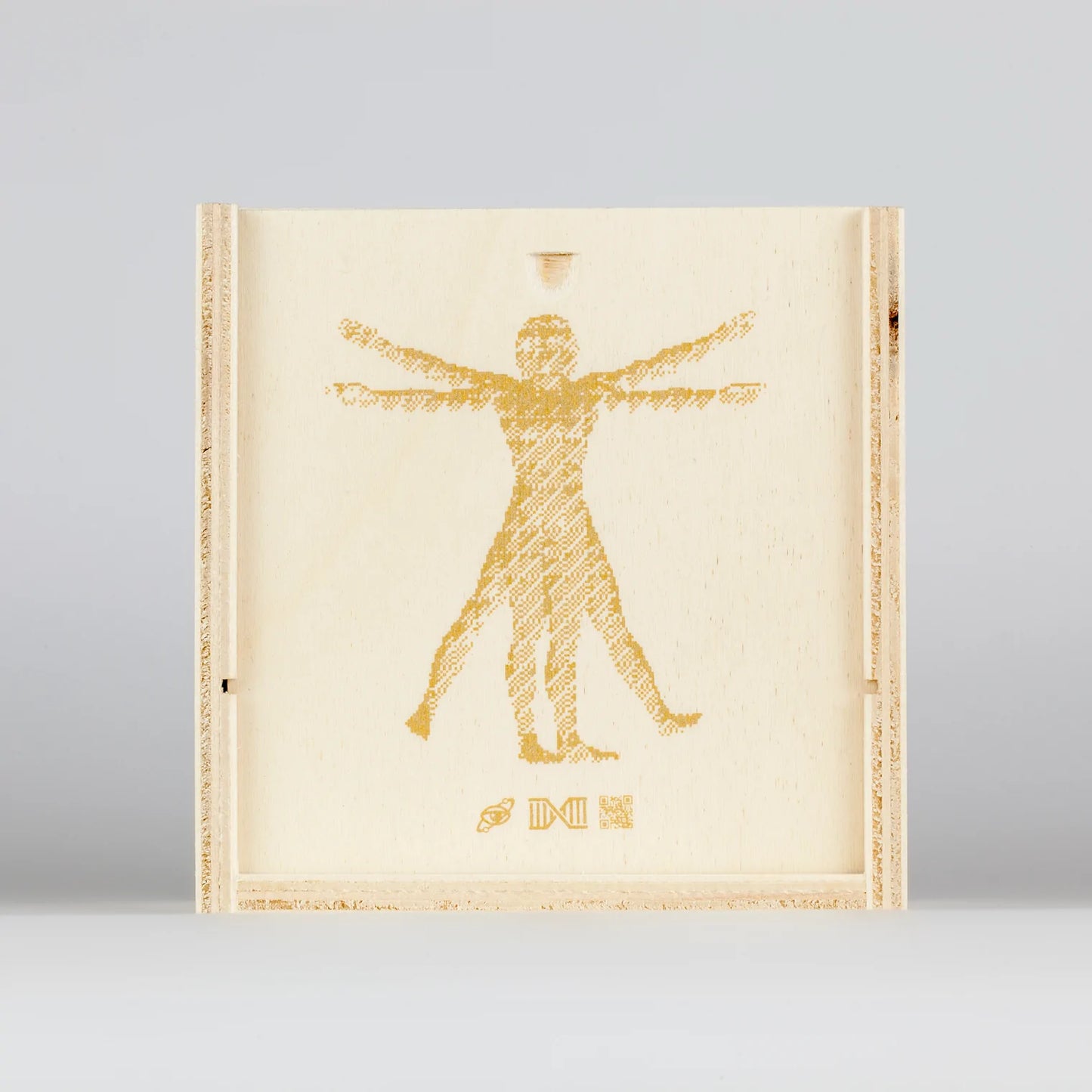 Vitruvian Man (Gold)